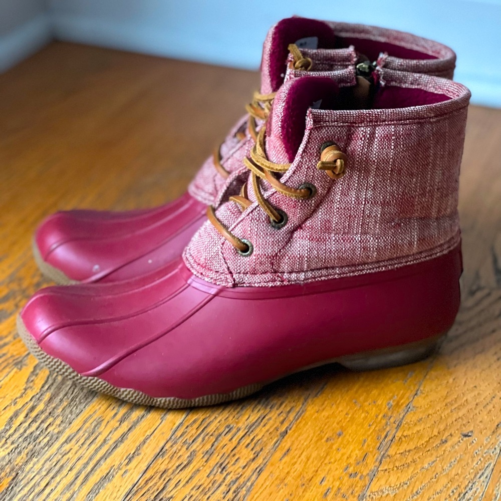 Sperry Rainboots